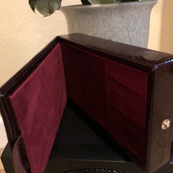 Bobbi Brown Cosmetic Case - Picture 7 of 8